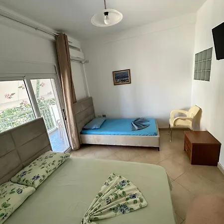 Apartment Marina's Himare